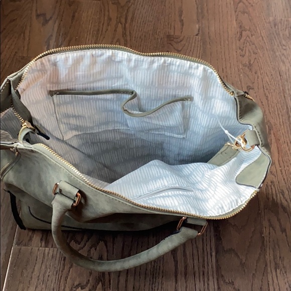 Brand new olive handbag - Picture 5 of 7